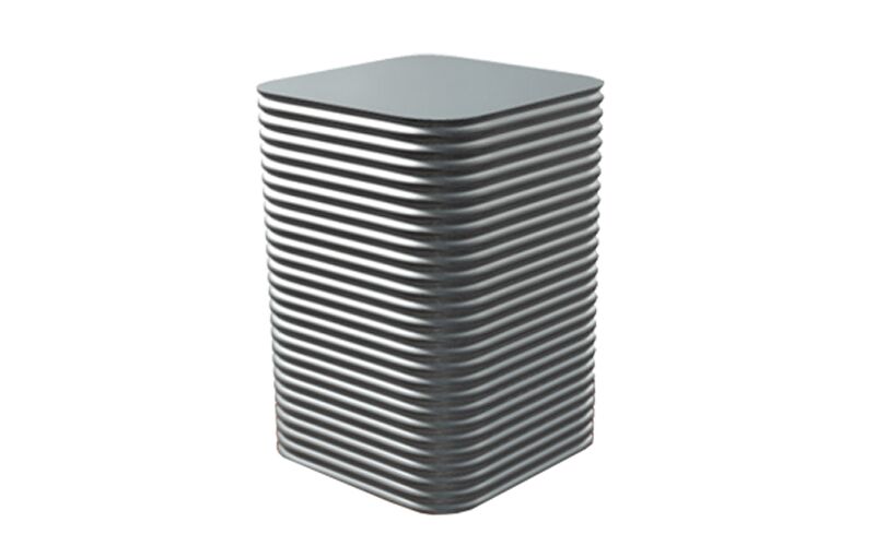 Square Tanks.5b1759fad793c8.99138485